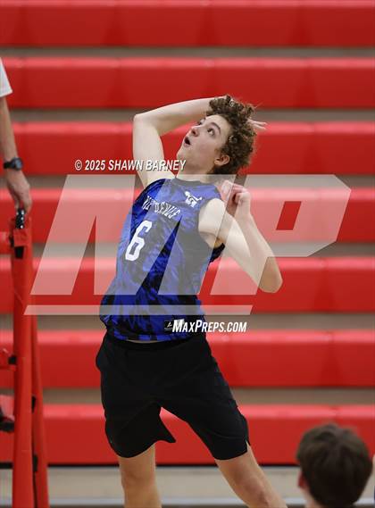 Thumbnail 2 in Indianapolis Shortridge @ Park Tudor photogallery.
