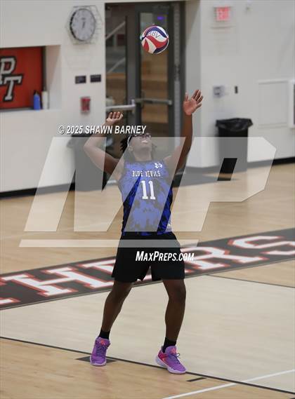 Thumbnail 3 in Indianapolis Shortridge @ Park Tudor photogallery.