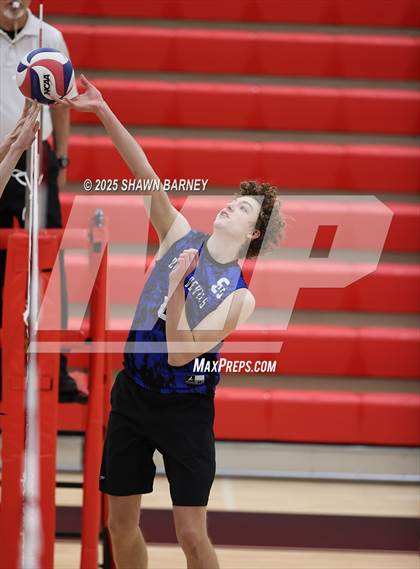 Thumbnail 2 in Indianapolis Shortridge @ Park Tudor photogallery.