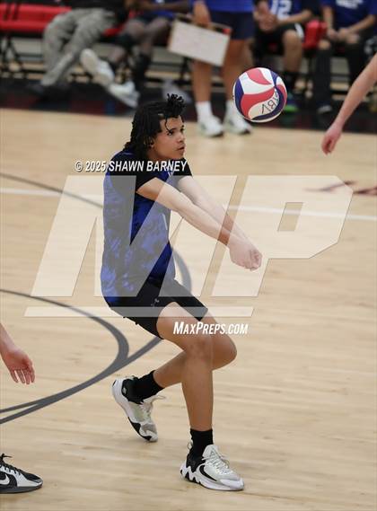 Thumbnail 2 in Indianapolis Shortridge @ Park Tudor photogallery.
