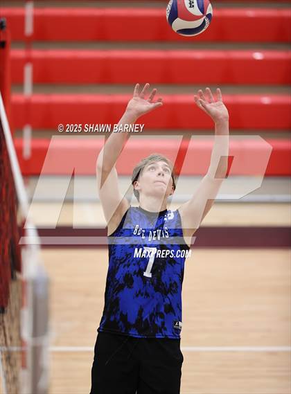 Thumbnail 1 in Indianapolis Shortridge @ Park Tudor photogallery.