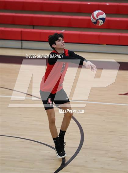 Thumbnail 2 in Indianapolis Shortridge @ Park Tudor photogallery.
