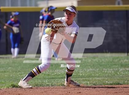Thumbnail 3 in Folsom @ Oak Ridge (CIF SJS D1 Qtr Finals) photogallery.