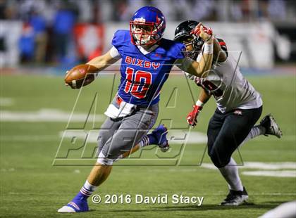 Thumbnail 2 in Westmoore @ Bixby photogallery.