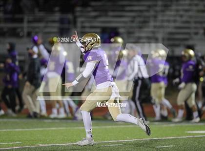 Thumbnail 2 in Holy Family vs. Evergreen (CHSAA 3A Round 1) photogallery.