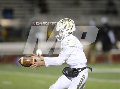 Thumbnail 2 in Holy Family vs. Evergreen (CHSAA 3A Round 1) photogallery.