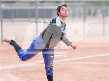 Thumbnail 3 in San Tan Foothills vs Central (Chandler Prep Softball Classic) photogallery.
