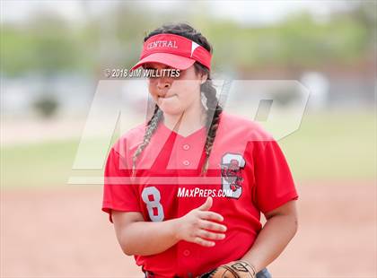 Thumbnail 2 in San Tan Foothills vs Central (Chandler Prep Softball Classic) photogallery.