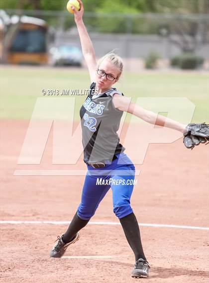 Thumbnail 2 in San Tan Foothills vs Central (Chandler Prep Softball Classic) photogallery.