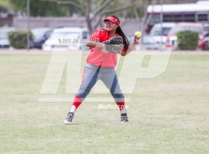 Thumbnail 2 in San Tan Foothills vs Central (Chandler Prep Softball Classic) photogallery.