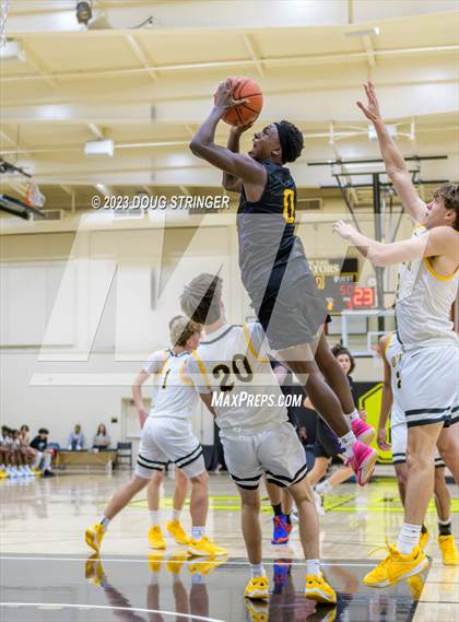 Thumbnail 2 in Oakland Tech vs. Bishop O'Dowd (NORCAL Ultimate Challenge) photogallery.