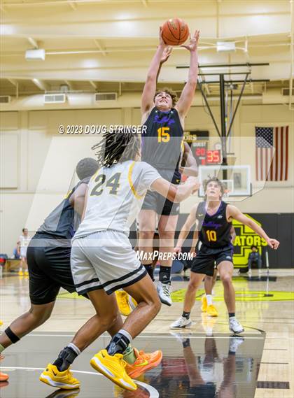 Thumbnail 3 in Oakland Tech vs. Bishop O'Dowd (NORCAL Ultimate Challenge) photogallery.