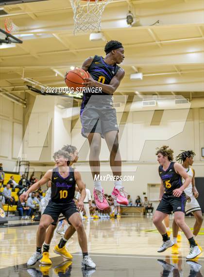 Thumbnail 1 in Oakland Tech vs. Bishop O'Dowd (NORCAL Ultimate Challenge) photogallery.