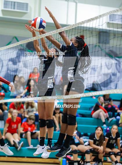 Thumbnail 3 in  Cleveland @ Granada Hills Charter photogallery.