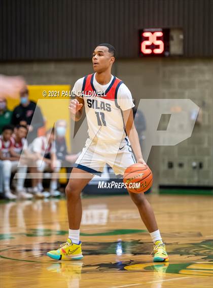 Thumbnail 3 in Union vs. Silas (Hardwood Invite 1st Round) photogallery.