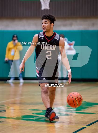 Thumbnail 3 in Union vs. Silas (Hardwood Invite 1st Round) photogallery.