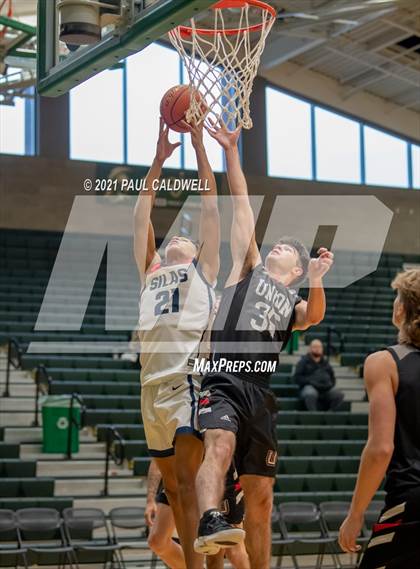 Thumbnail 3 in Union vs. Silas (Hardwood Invite 1st Round) photogallery.