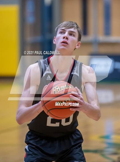 Thumbnail 1 in Union vs. Silas (Hardwood Invite 1st Round) photogallery.