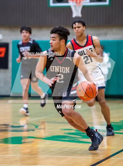 Thumbnail 1 in Union vs. Silas (Hardwood Invite 1st Round) photogallery.