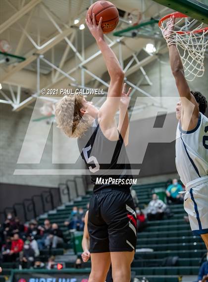 Thumbnail 2 in Union vs. Silas (Hardwood Invite 1st Round) photogallery.
