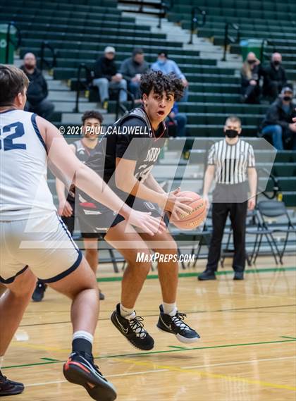 Thumbnail 2 in Union vs. Silas (Hardwood Invite 1st Round) photogallery.