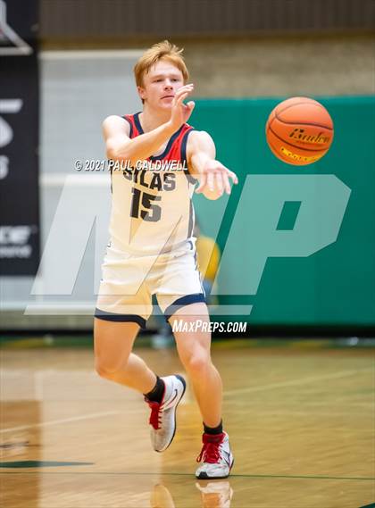 Thumbnail 2 in Union vs. Silas (Hardwood Invite 1st Round) photogallery.