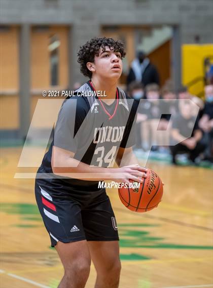 Thumbnail 1 in Union vs. Silas (Hardwood Invite 1st Round) photogallery.