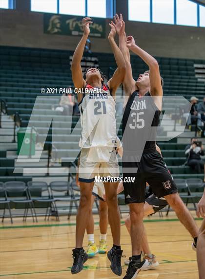 Thumbnail 2 in Union vs. Silas (Hardwood Invite 1st Round) photogallery.