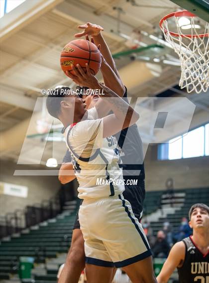 Thumbnail 1 in Union vs. Silas (Hardwood Invite 1st Round) photogallery.