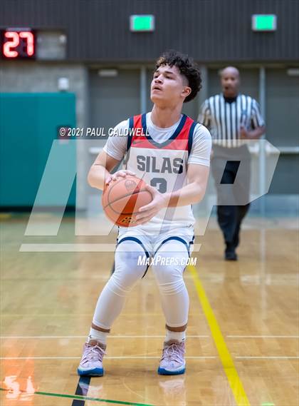 Thumbnail 2 in Union vs. Silas (Hardwood Invite 1st Round) photogallery.