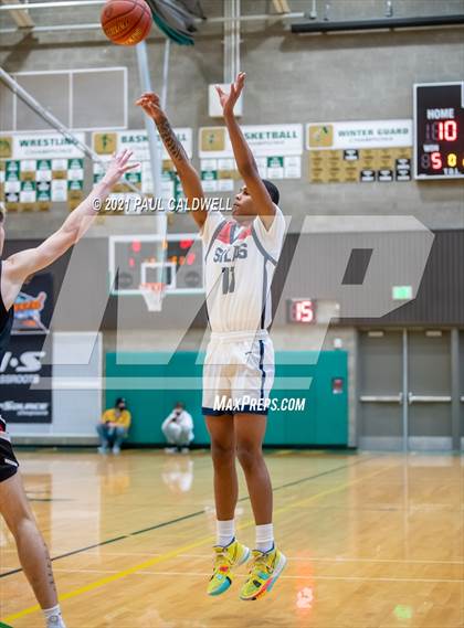 Thumbnail 2 in Union vs. Silas (Hardwood Invite 1st Round) photogallery.