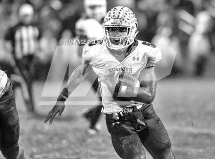 Thumbnail 3 in Sumner vs. Bellarmine Prep photogallery.