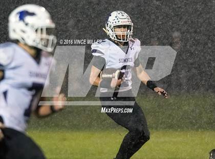 Thumbnail 2 in Sumner vs. Bellarmine Prep photogallery.