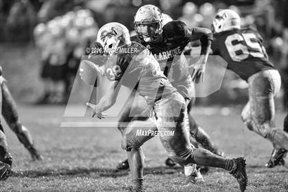 Thumbnail 2 in Sumner vs. Bellarmine Prep photogallery.