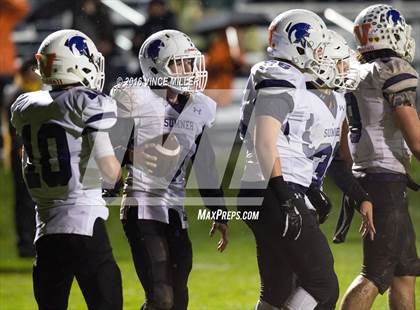 Thumbnail 3 in Sumner vs. Bellarmine Prep photogallery.