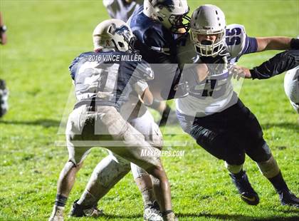 Thumbnail 3 in Sumner vs. Bellarmine Prep photogallery.