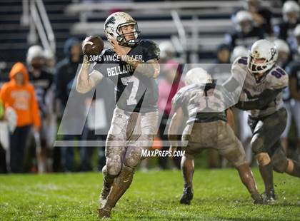 Thumbnail 3 in Sumner vs. Bellarmine Prep photogallery.