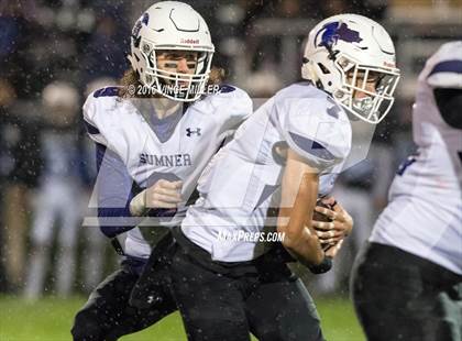 Thumbnail 3 in Sumner vs. Bellarmine Prep photogallery.