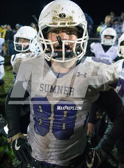 Thumbnail 3 in Sumner vs. Bellarmine Prep photogallery.