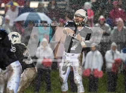 Thumbnail 1 in Sumner vs. Bellarmine Prep photogallery.