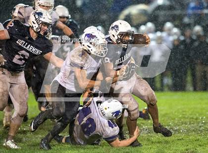Thumbnail 3 in Sumner vs. Bellarmine Prep photogallery.