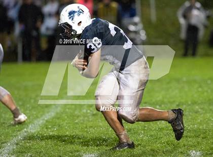 Thumbnail 1 in Sumner vs. Bellarmine Prep photogallery.