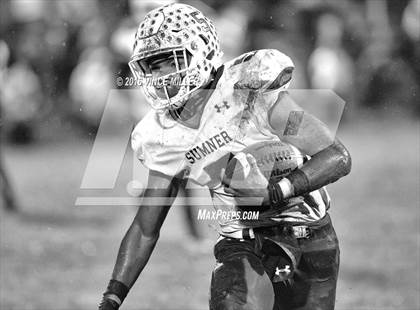 Thumbnail 2 in Sumner vs. Bellarmine Prep photogallery.