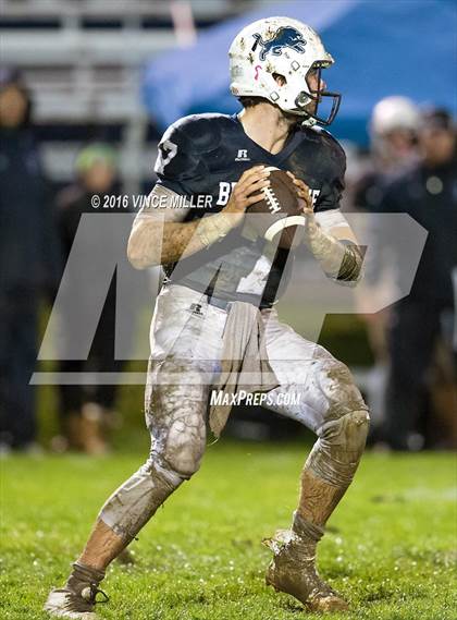 Thumbnail 1 in Sumner vs. Bellarmine Prep photogallery.