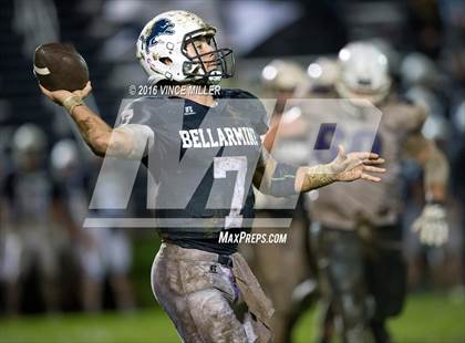 Thumbnail 3 in Sumner vs. Bellarmine Prep photogallery.