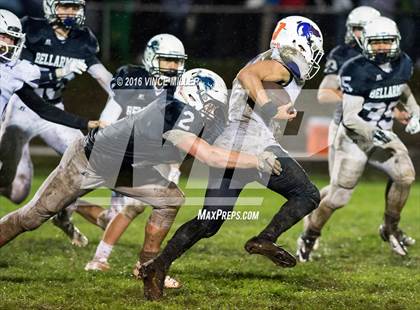 Thumbnail 1 in Sumner vs. Bellarmine Prep photogallery.