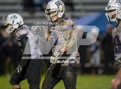 Thumbnail 1 in Sumner vs. Bellarmine Prep photogallery.
