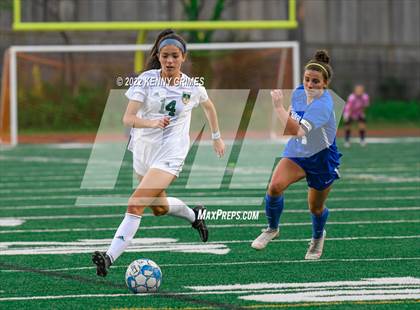Thumbnail 2 in Blessed Trinity vs. Chamblee photogallery.