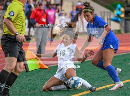 Thumbnail 3 in Blessed Trinity vs. Chamblee photogallery.