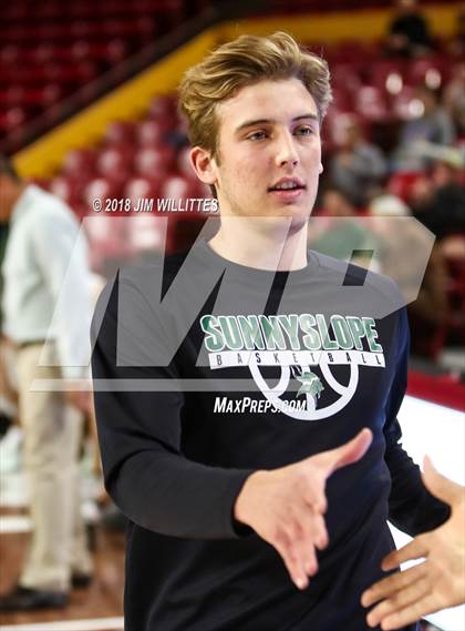 Thumbnail 2 in Sunnyslope vs. Centennial (AIA 5A Semifinal) photogallery.